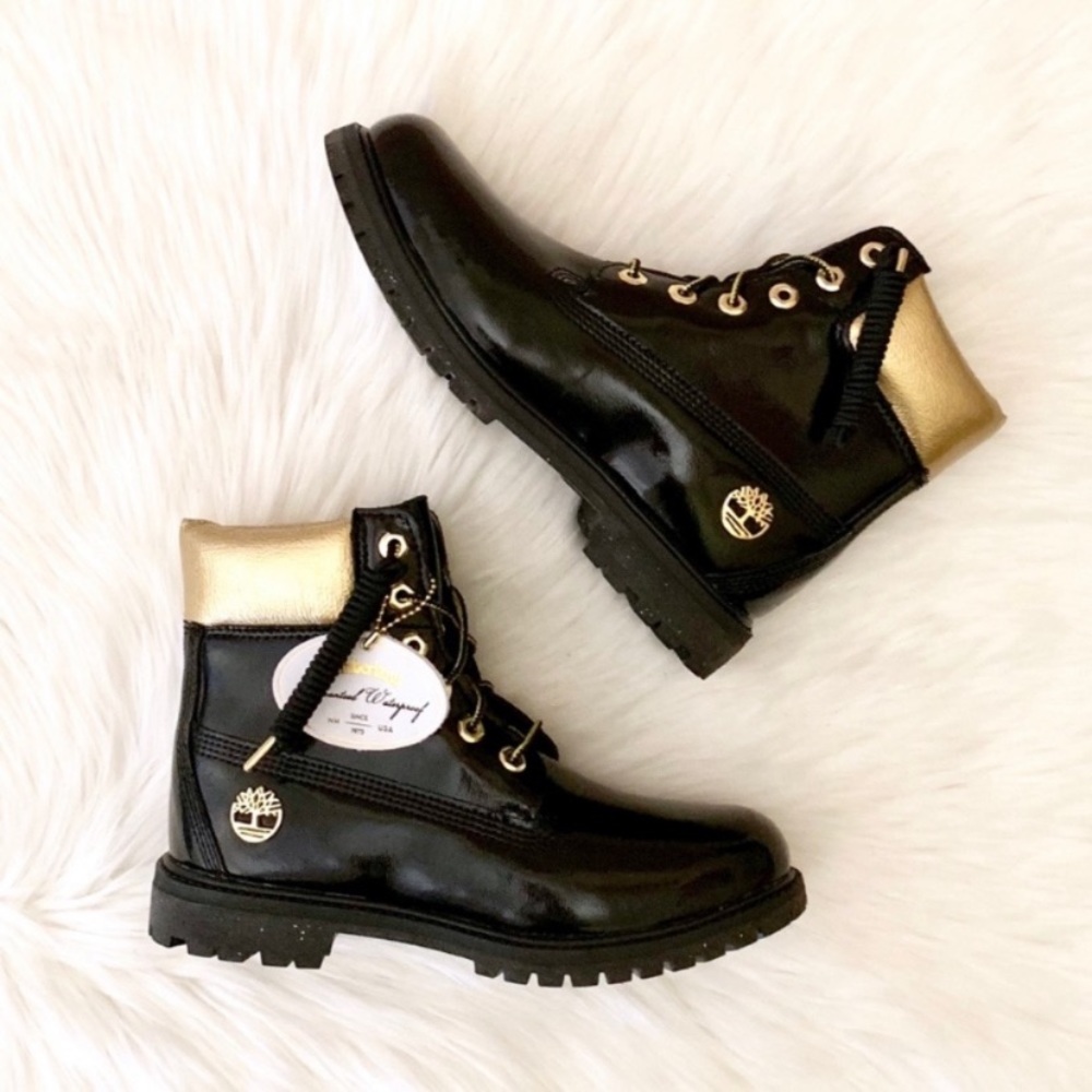 Timberland Premium 6” Black Patent Leather Boots - Picture 2 of 8